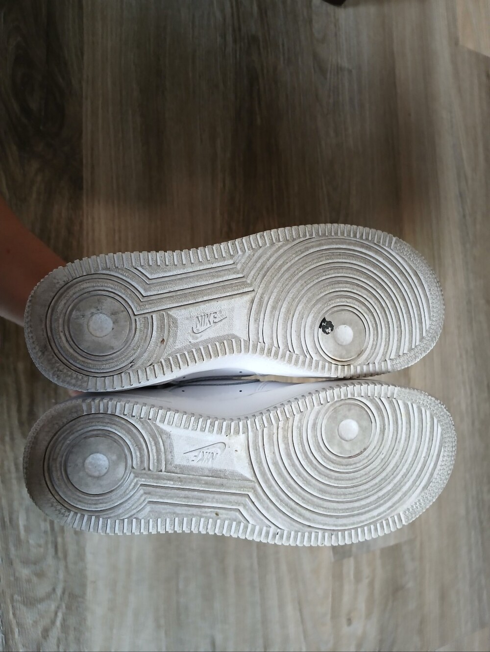 Nike Air Force 1 LG (GS) White Sneakers - Picture 8 of 12